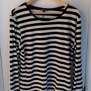Long sleeve striped tee